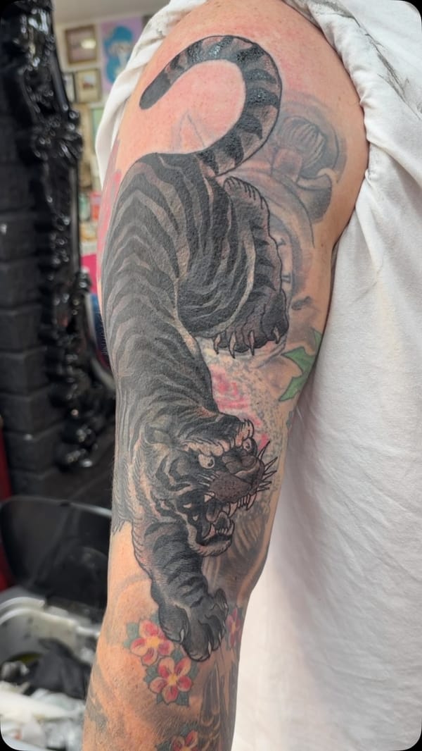 Red's Tattoo Parlour