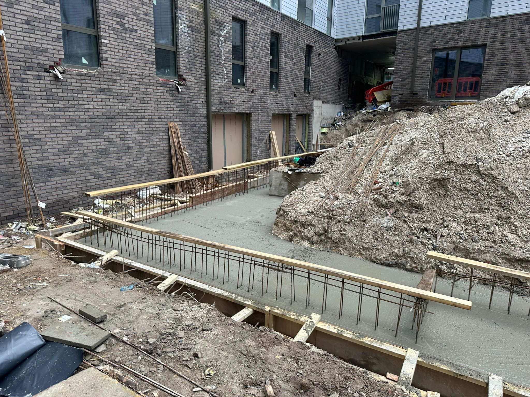 Reinforced Concrete Retaining Walls and Steps - The Charter, Gravesend