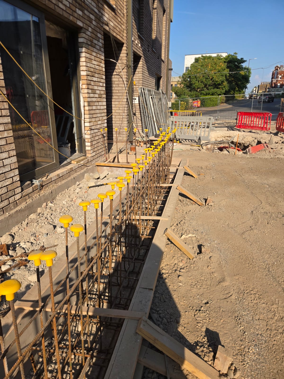 Reinforced Concrete Retaining Walls and Steps - The Charter, Gravesend
